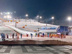 -中旅松花湖滑雪场