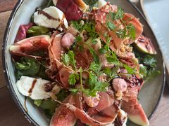 无花果生火腿沙拉-O'mills Sourdough Bakery&Bistro(永嘉路店)
