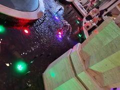 -碧中海汤泉汗蒸酒店