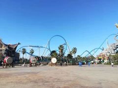 -七彩云南欢乐世界