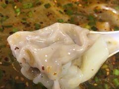 -老新隆牛肉锅贴(新街口店)
