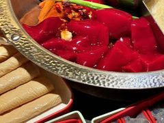 -晓宇重庆火锅(西安荟聚店)