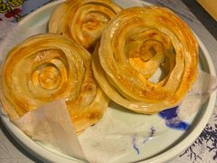 老济南油旋-明湖小楼·鲁菜·济南菜(大明湖店)