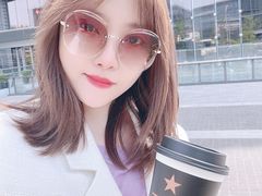 -星巴克臻选(上海虹桥新天地三店)