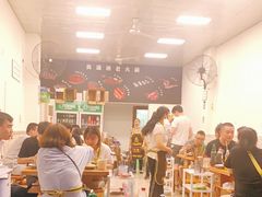 大堂-黄潇洒老火锅(九眼桥宏济巷店)