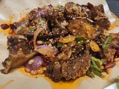 香辣巴骨肉-土桥手掌鸡·26年灌县老味道(都江堰店)