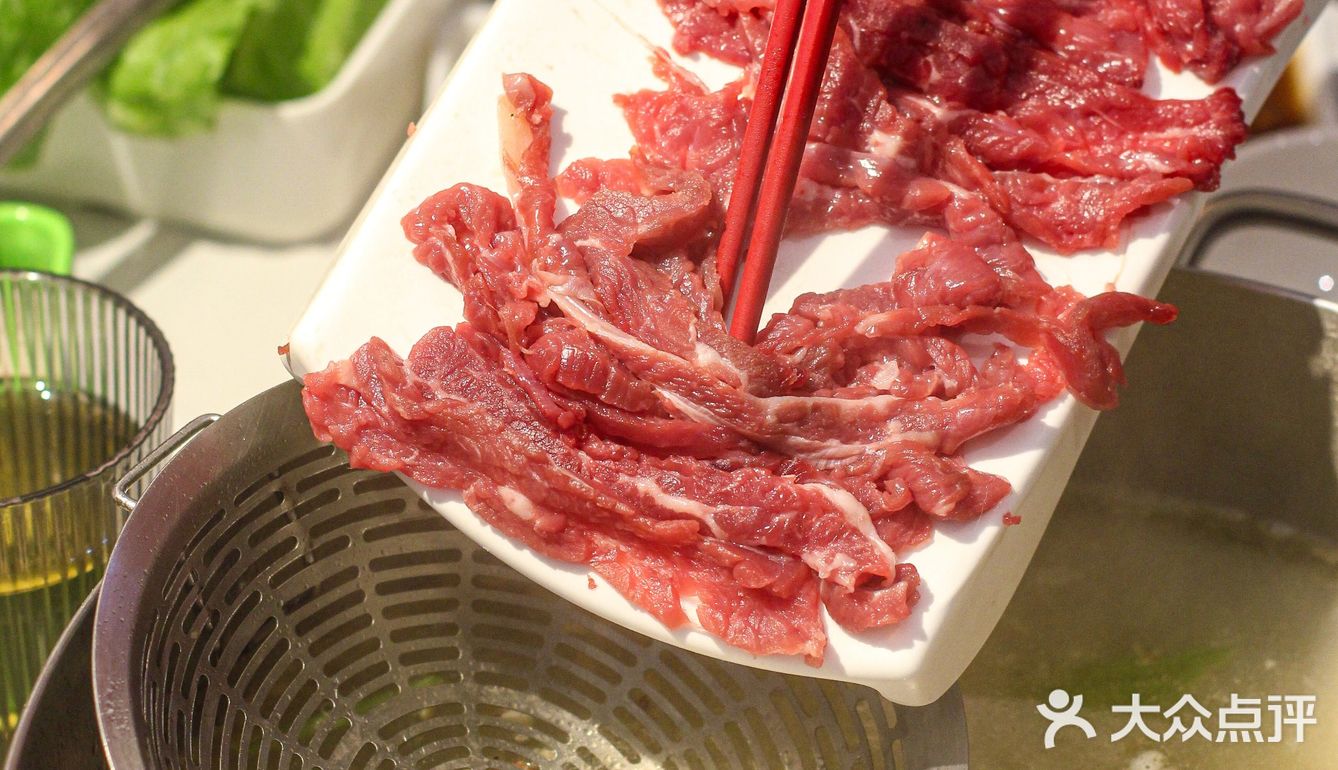 东郊这家牛肉火锅怎么每天都那么多人！