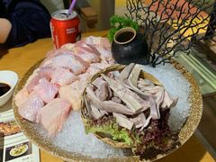 -洪氏嗨捞·广东猪肚鸡·椰子鸡火锅(西咸万象城店)