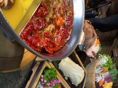 -湊湊火锅·茶憩(新中关购物中心店)