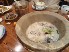 -滇香肴·云南菜蒸汽石锅鱼(云南北路店)