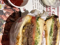 -The Habit Burger Grill 哈比特汉堡(爱琴海店)