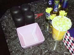 -唛哆哆KTV(梅村店)