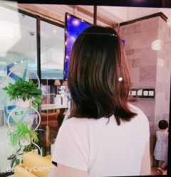 -FRIDAY星期五专业美发沙龙