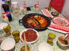 -肖婷姐大铁锅重庆火锅(南湖店)