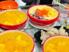 -黄师奶甜品店