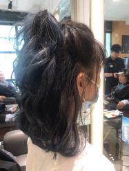 -一東造型烫发染发