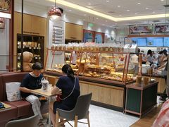 面包甜点陈列柜-多乐之日(颐堤港店)