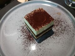 -必胜客(八一店)