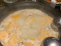 -大匠工房古船木艺术餐厅·猪肚鸡专门店(长白仙岛店)