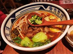 -鑫花溪牛肉米粉(东环大润发店)