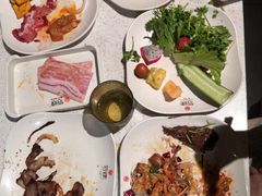 -佰烧海鲜烤肉火锅自助(世茂国际广场店)