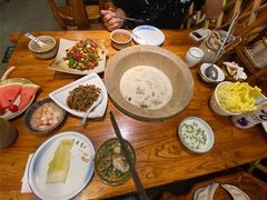 -滇香肴·云南菜蒸汽石锅鱼(云南北路店)