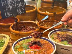 -云阿蛮云南生烫牛肉米线(奉贤路店)