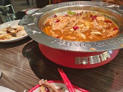 -胖哥俩肉蟹煲(湖滨银泰in77店)