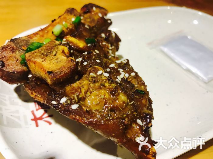 木屋烧烤(科技园店)香辣猪蹄图片 - 第1张