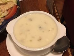 -玛格萝妮比萨屋(四平店)