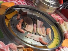 -哈哈碳都·牛肋条无限自助烤肉(台江万达店)
