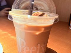 -Peet's 皮爷咖啡(陆家嘴中心店)