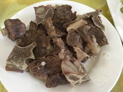 -苏莱特色牛骨滩羊手抓馆(长城东街总店)