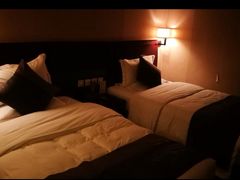 -山东大学学府大酒店(千佛山地铁站店)