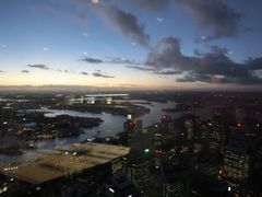 -悉尼塔旋转餐厅