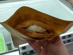 班戟薄饼夹雪糕单球-成裕雪糕店(士多店)