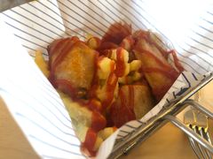 -浮漫咖啡(镜湖万达广场店)