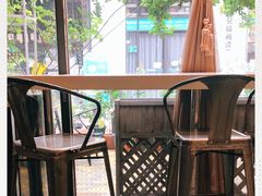 -聚·咖啡(南国奥园店)