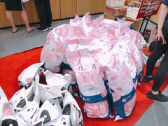 -良品铺子(五角场万达店)