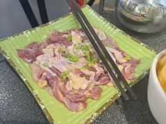 乡下脆皮鸡肉-野迹·石橄榄鸡·烧烤(新洲店)