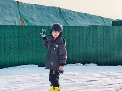 -华彬猛犸滑雪场