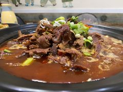 黄牛肉火锅-食全酒美驴肉馆