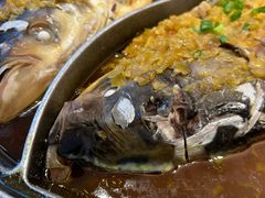 -阿瓦山寨·湘菜现炒·剁椒鱼头王(咸阳总店)