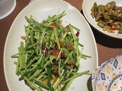 -荷栖小院·品质江西菜(红谷滩店)