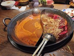 -萍姐火锅·公路夜市(武汉首店)