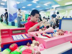 -莫莉幻想儿童乐园(北京丰台永旺店)