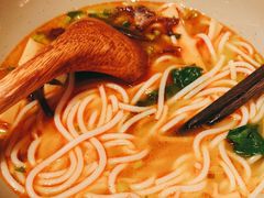 -百春原湖南牛肉粉(百联世纪店)
