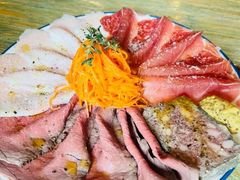 -羽深肉铺 Steak & Wine