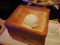 面包诱惑-绿茶餐厅(光谷世界城步行街店)