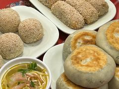 黄桥烧饼-玉华台饭庄(裕中西里小区店)